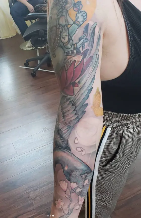 inner arm of Ganesha and lotus sleeve rework