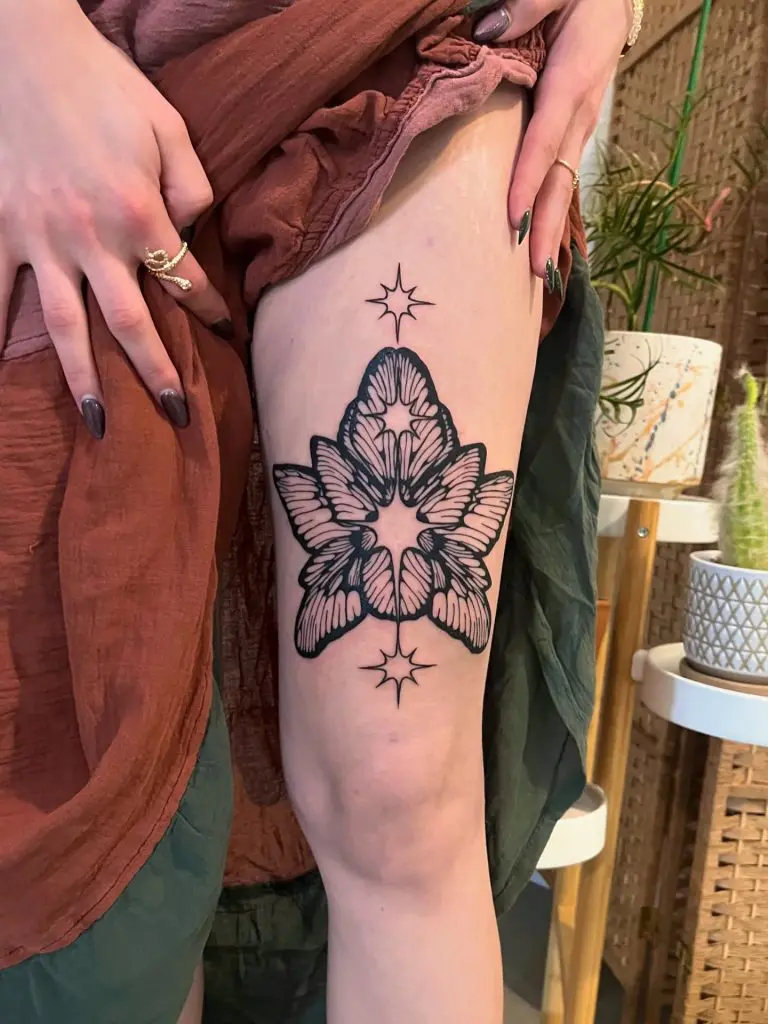Ornamental blackwork motif by Fae
